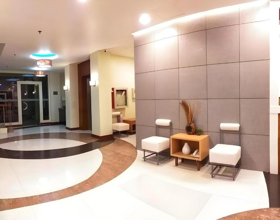 דיפולוג Hotel Camila 2 מראה חיצוני תמונה